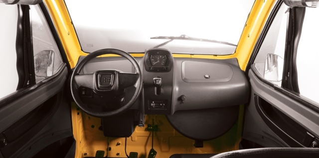 Bajaj Qute İç Mekan otogundem