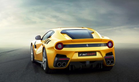 Ferrari F12tdf-oto gundem