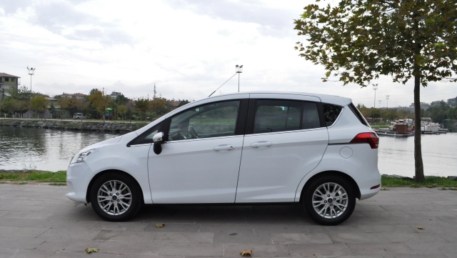 ford bmax 1.6 tdci testi otogundem1