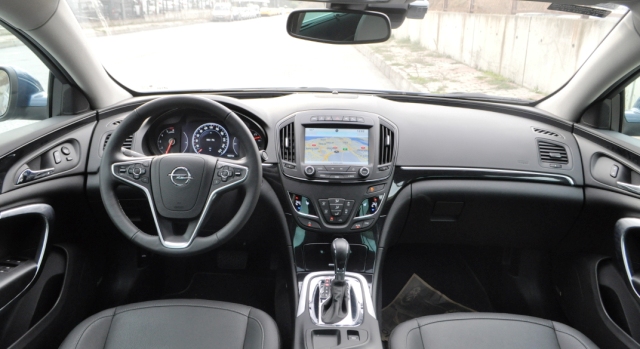 opel insignia testi otogundem