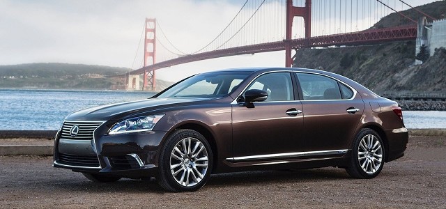 Lexus-LS_600h_L otogundem
