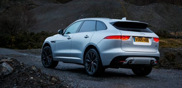 f-pace_5