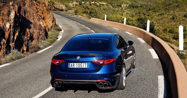 Alfa_Romeo-Giulia_Quadrifoglio- otogundem