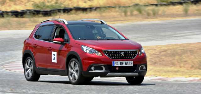 Peugeot 2008_otogundem