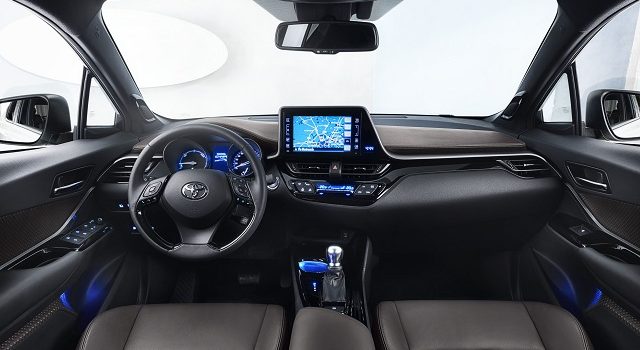 toyota c-hr otogundem 4