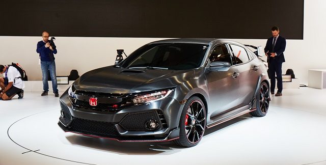 otogundem-honda_paris_1