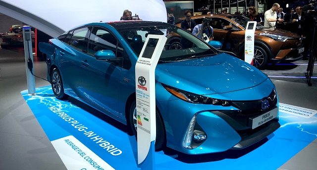 otogundem_prius_plug_in_hybrid__1_