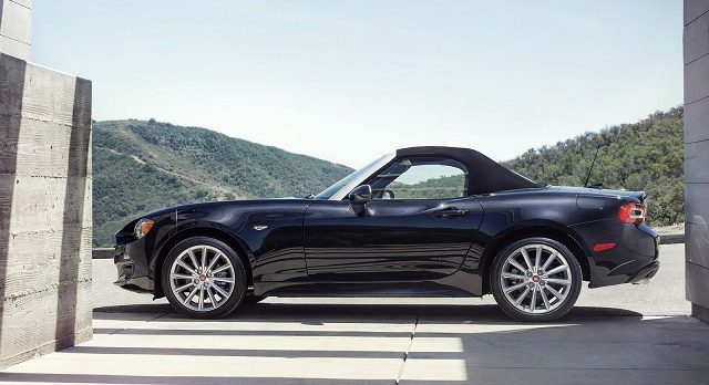 fiat-124_spider-otogundem