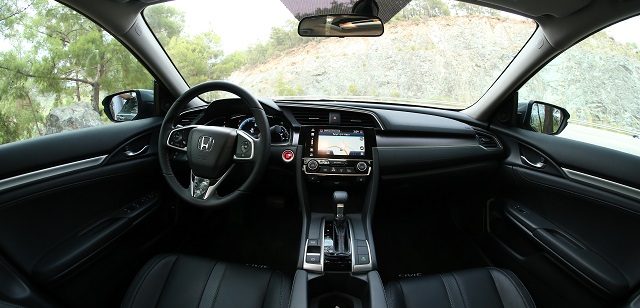 honda-civic-sedan-otogundem-2