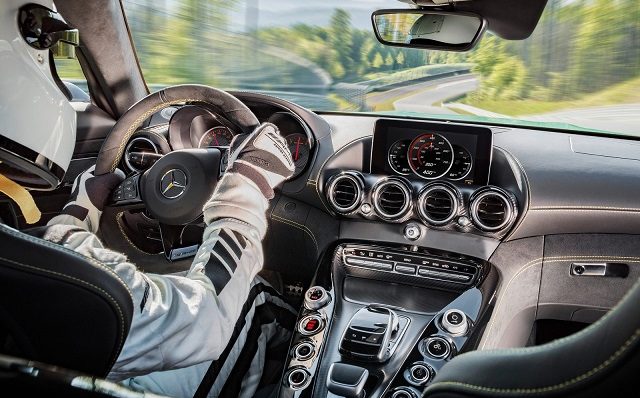 mercedes-benz-amg_gt_r-otogundem