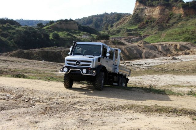 Mercedes-Benz Unimog otogundem (2)