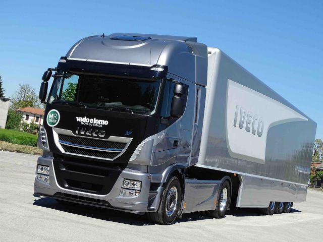 Iveco-S-Way-otogundem