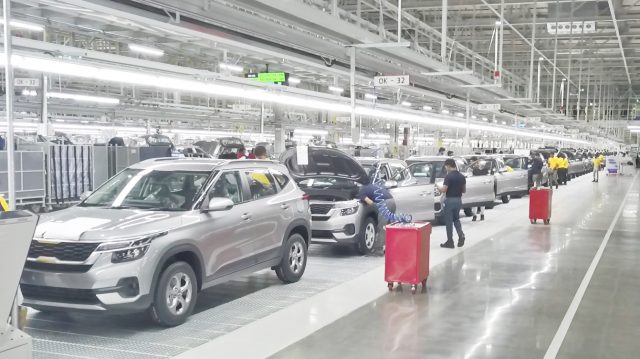 KIA SUV otogundem