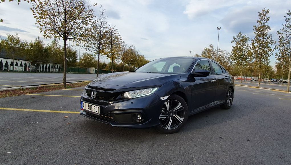 Honda Civic Sedan 1.5 Turbo CVT testi otogundem (5)