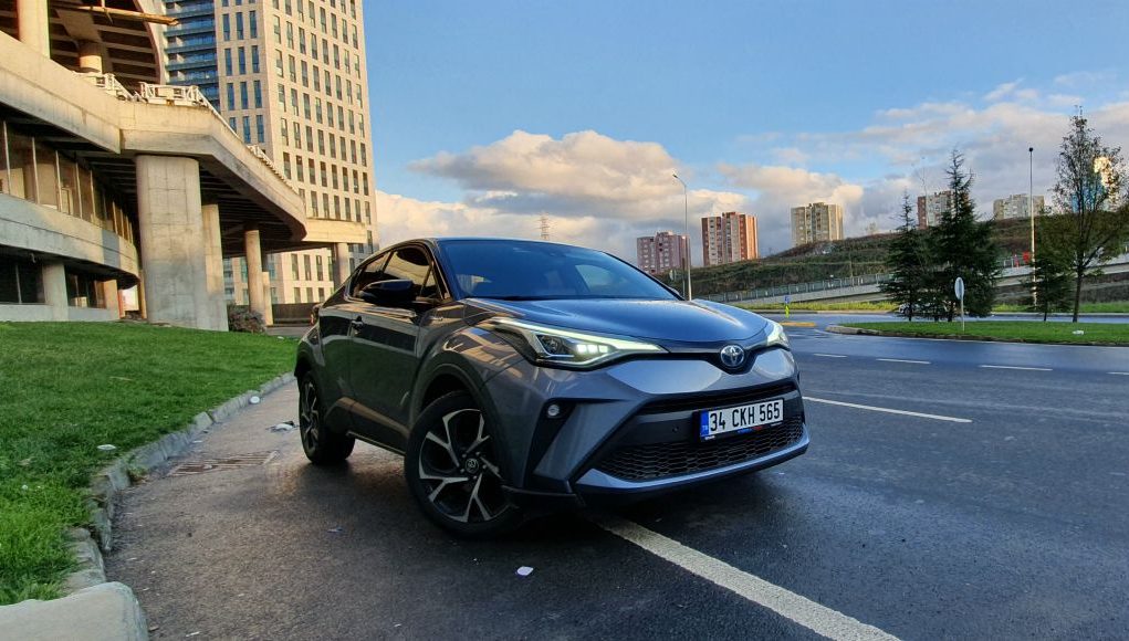 TEST Toyota C-HR Hybrid 2019 otogundem (6)