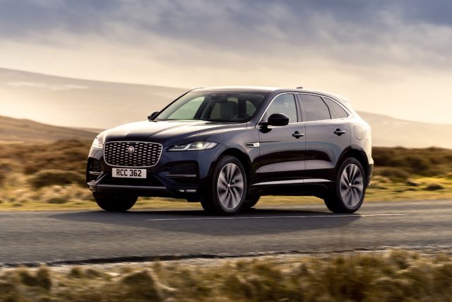 Yeni_Jaguar_F_PACE_otogundem (6) (1)