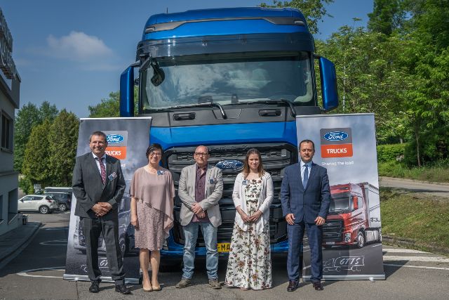 ford trucks otogundem (1)