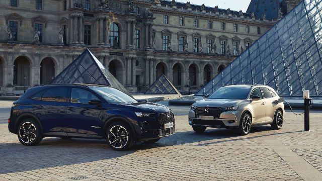 DS 7 Crossback Louvre- otogundem (2)