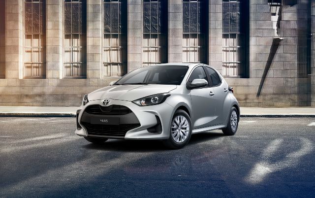 Toyota Yaris 1.0 otogundem (1)