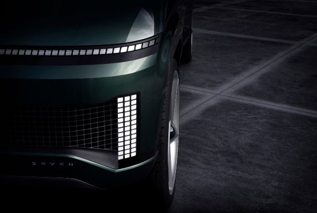 Hyundai SEVEN_TEASER_INT_1 (2) (1)