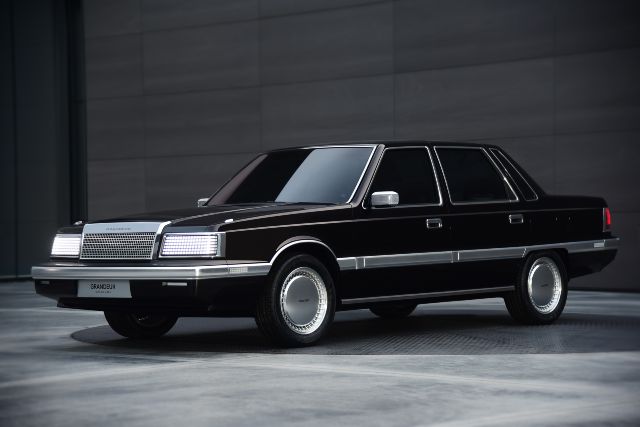 Hyundai_Grandeur_Concept_otogundem_ (4) (1)