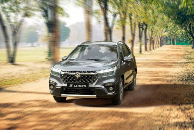 Yeni Suzuki S-CROSS-otogundem (3) (1)