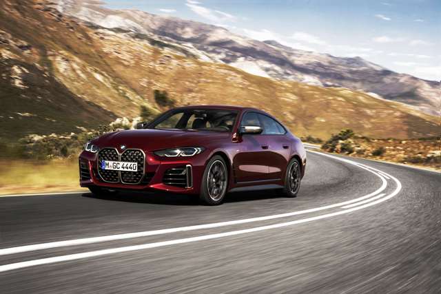 Yeni_BMW_4_Serisi_Gran_Coupe otogundem (4)