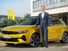 Opel’de bayrak değişimi