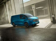 Ford Otosan’dan ikinci elektrikli ticari E-Transit Custom’u tanıttı