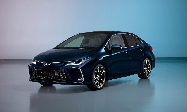 2023 Corolla Sedan Hybrid otogundem (1) (1)