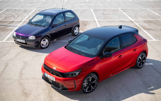 Opel Corsa B von 1993 und Opel Corsa F von 2023