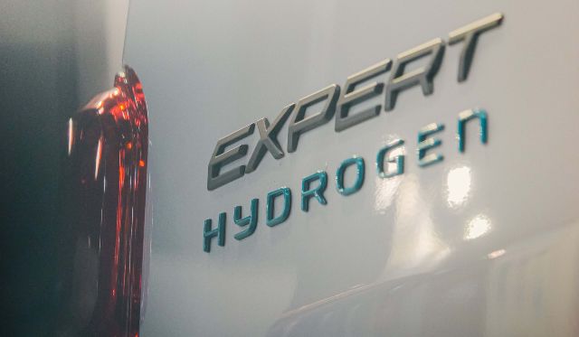 Peugeot e-Expert Hydrogen otogundem (1) (1)