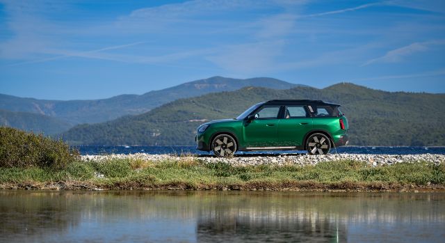 Tamamen Elektrikli Yeni MINI Countryman otogundem (1)