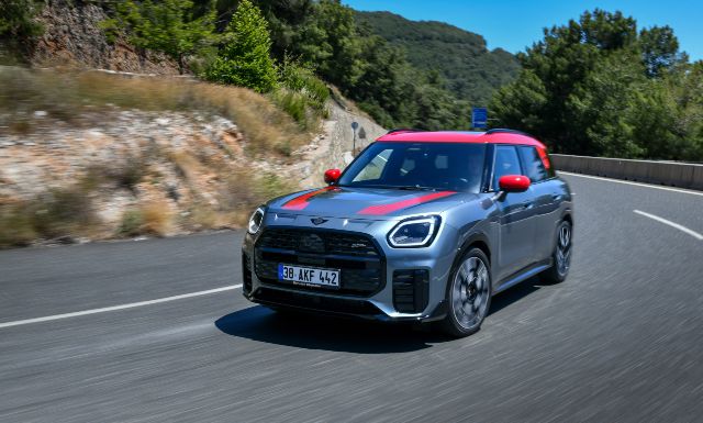 Yeni MINI Countryman otogundem (1)