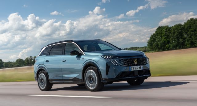 yeni peugeot 5008 otogundem (1) (1)